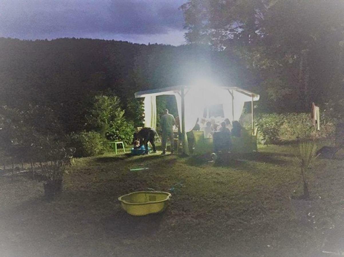 Un Petit Coin De Paradis Gluiras ภายนอก รูปภาพ
